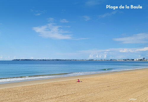 Groot zandstrand van La Baule, ideaal om te ontspannen.