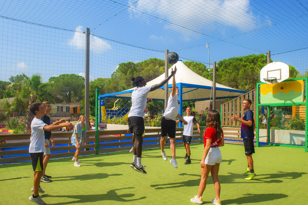 Les Aubrdes, Campingplatz Provence-Alpes-Cte d'Azur - 11