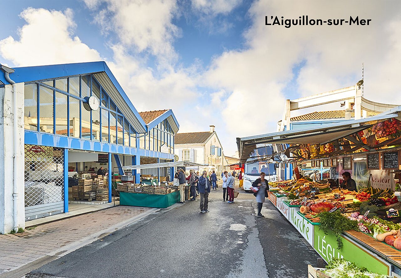 Levendige markt van L'Aiguillon-sur-Mer, een plek om te bezoeken in de Vend�e.