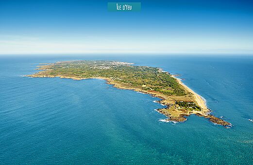 Île d'Yeu luchtfoto, toeristische bestemming te bezoeken in Vendée.