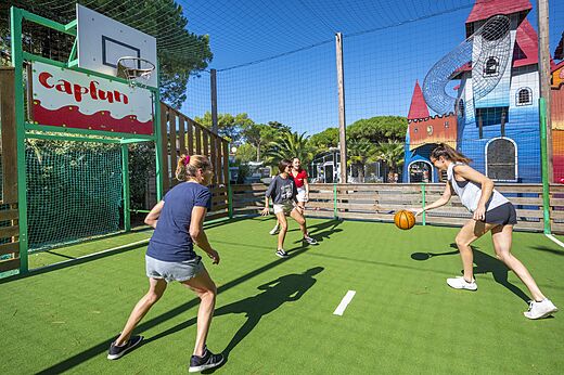 Multisportterrein basketbal op CAPFUN Bonne Etoile, BOIS PLAGE EN RE (17).