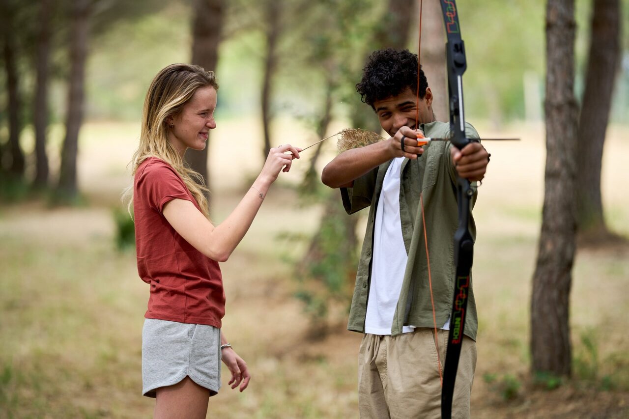 Boogschieten voor jongeren bij CAPFUN Campo dei Fiori, Rosignano Marittimo (57).