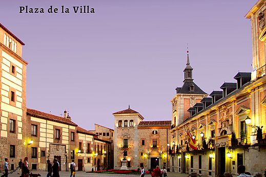 Plaza de la Villa, historisch plein te bezoeken in Madrid.