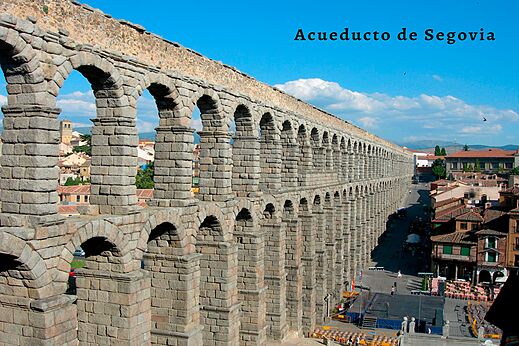 Romeins aquaduct van Segovia, belangrijk historisch monument te bezoeken nabij de camping.