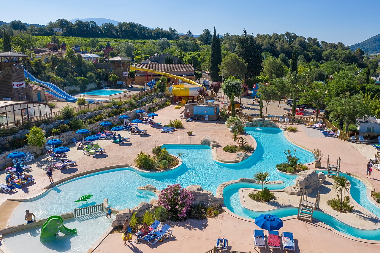 Waterpark met glijbanen en rivier CAPFUN Carpe Diem in VAISON LA ROMAINE (84).