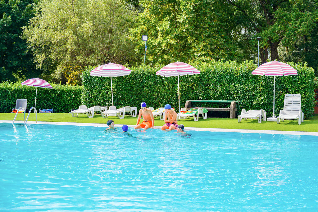 Citta di Angera, Vakantiepark Lombardie - 3