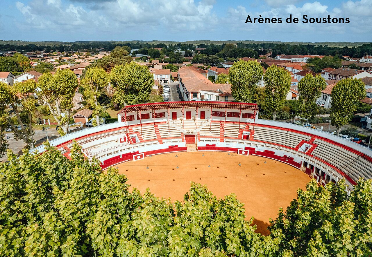 Arena van Soustons, historisch monument te bezoeken nabij Tosse, Landes.
