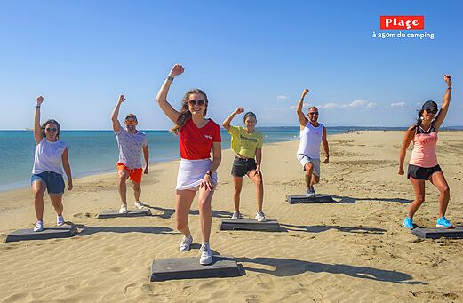 Fitness animatie zandstrand CAPFUN C�te Vermeille in PORT LA NOUVELLE (11).