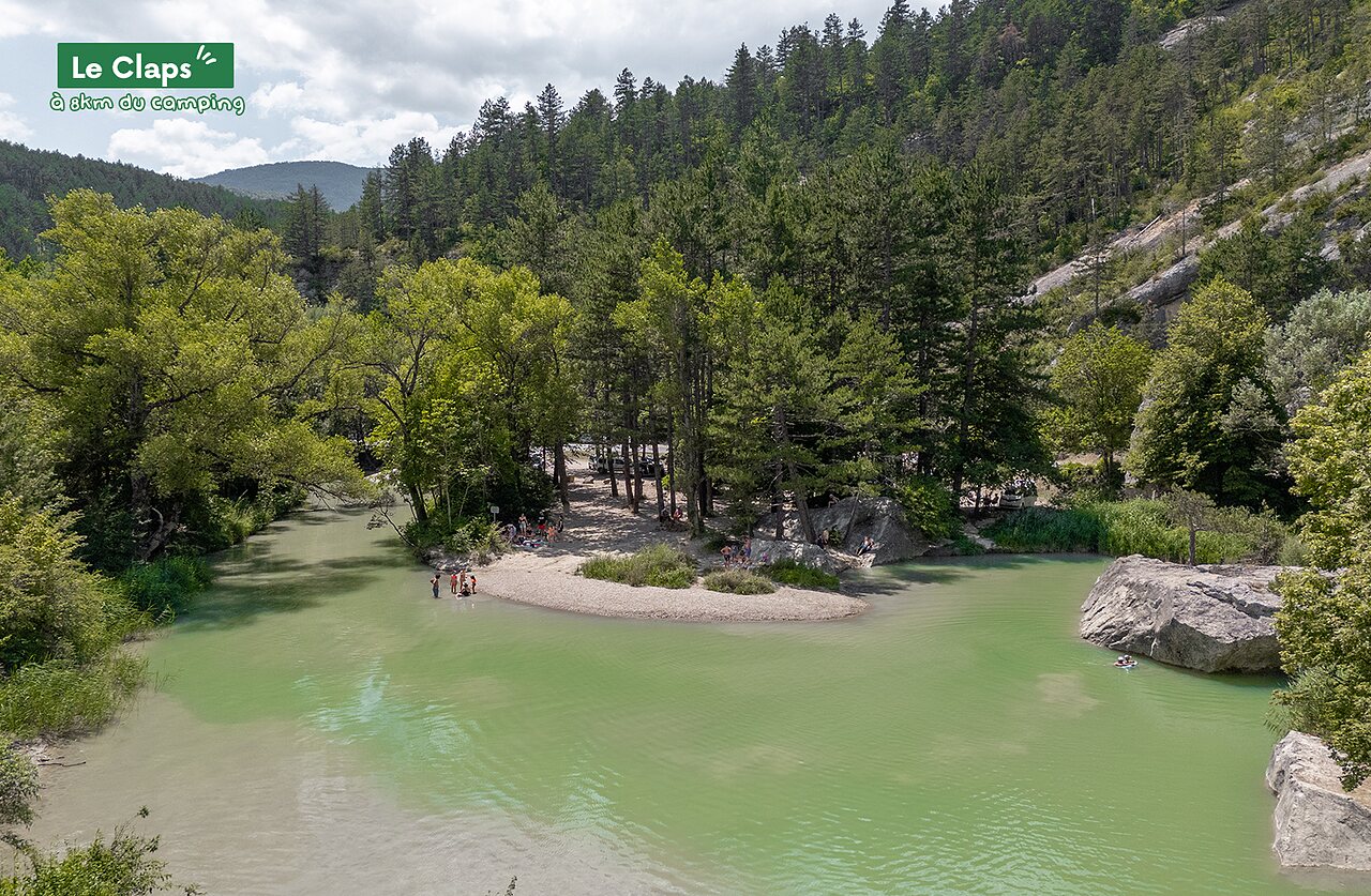Le Claps, natuurlijke plek met rivier en strand, te bezoeken in Dr�me.