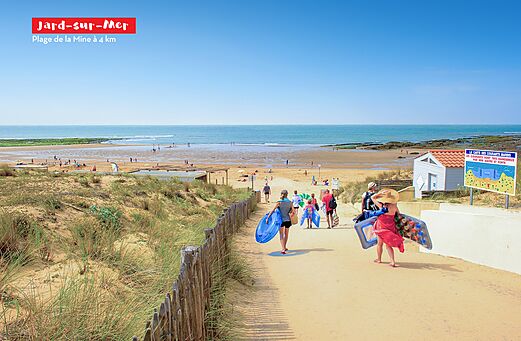 Plage de la Mine in Jard-sur-Mer, Vend�e, bereikbaar vanaf de camping.