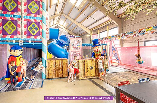 Binnenspelen voor kinderen op camping CAPFUN Dune Fleurie in Quend Plage (80).