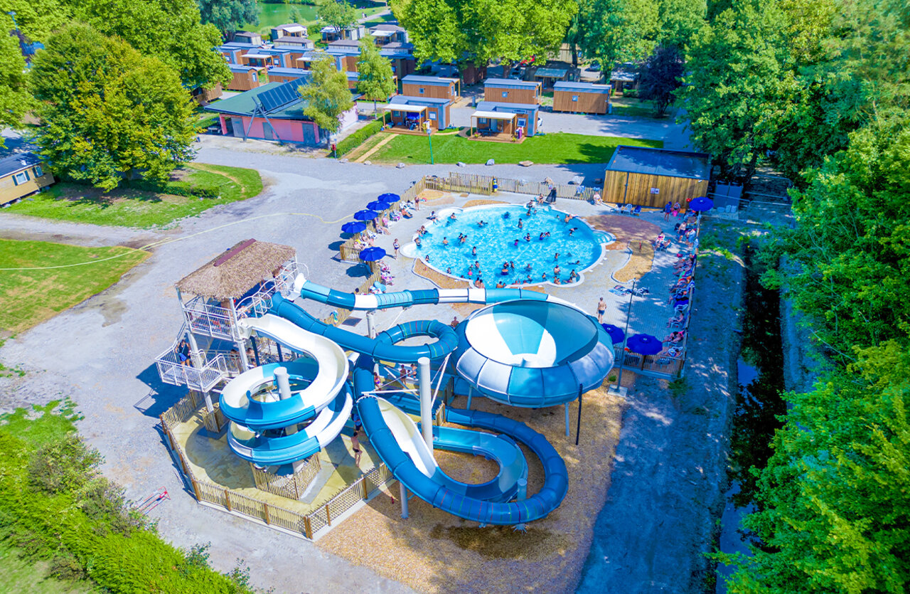 Waterpark, buitenzwembad, stacaravans op camping VAGUES OCEANES Lac d'Erstein in Erstein (67).