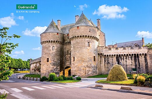 Middeleeuwse vestingwerken en kasteel van Guérande, historische stad in Loire-Atlantique.