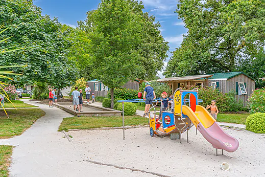 Vakantiepark Forges, Vakantiepark Loirestreek