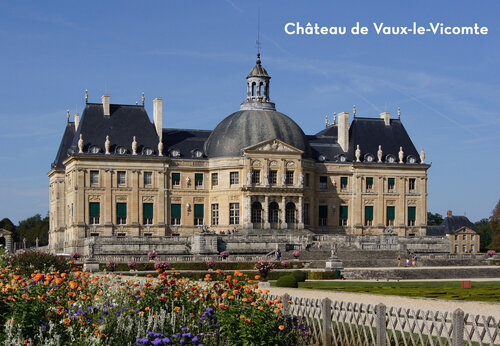 Kasteel van Vaux-le-Vicomte, prachtig historisch monument om te bezoeken nabij de camping.