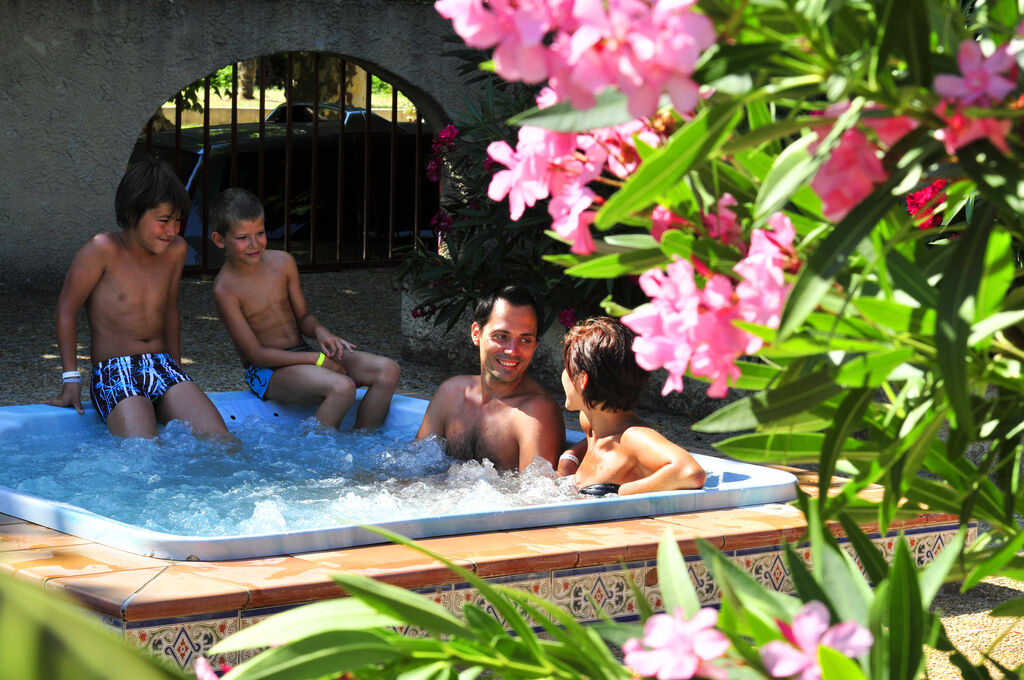 Les Fumades, Vakantiepark Languedoc Roussillon - 6
