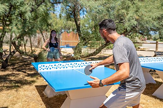 Tafeltennis buiten op camping CAPFUN Grande Cosse in Saint Pierre la Mer (11).