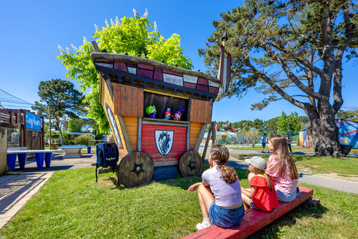 Poppenkastvoorstelling voor kinderen op camping CAPFUN Grand Large in FOUESNANT (29).