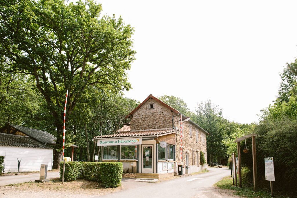 Naturiste Heliomonde, Vakantiepark Ile de France - 33