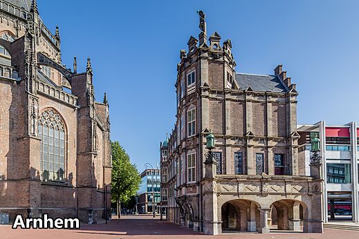 Historische gebouwen en oude architectuur in de stad Arnhem, Nederland.