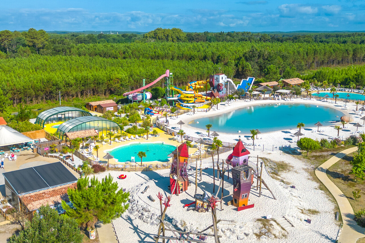 Waterpark, glijbanen, lagune en speeltuinen op camping CAPFUN Lila, LINXE (40).
