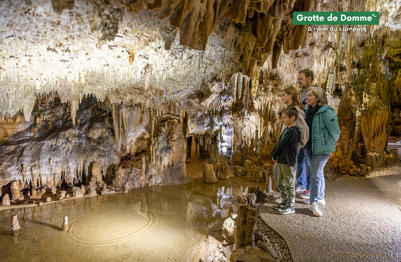 Grot van Domme, natuurwonder te bezoeken nabij Domme in de Dordogne.