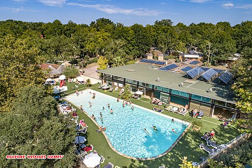 Buitenzwembad, luchtfoto van waterpark op camping CAPFUN Lou Puntaou in LEON (40).