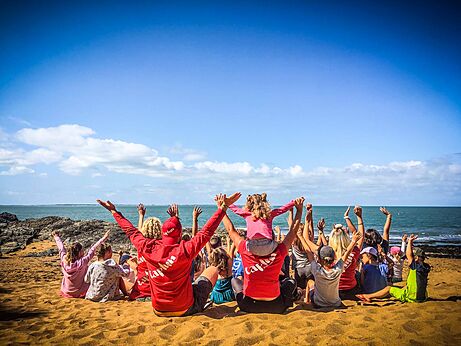 Animatie strand op camping CAPFUN Madrague in PORNIC (44).