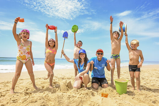 Strandspellen op camping VAGUES OCEANES Marina Landes in Mimizan (40).