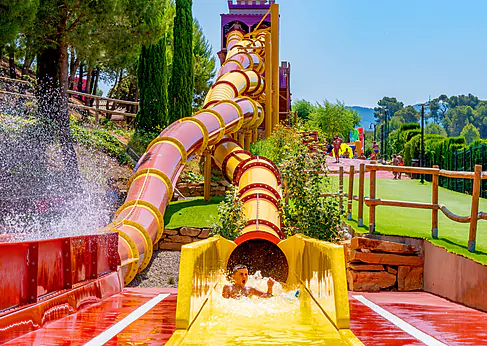 Vakantiepark Montblanc Park, Vakantiepark Cataloni�
