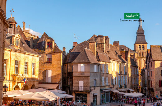 Historisch centrum van Sarlat-la-Canéda, middeleeuwse stad in de Périgord Noir.