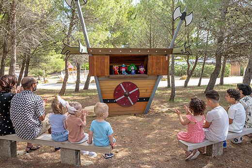 Poppenshow voor kinderen en volwassenen op camping CAPFUN La Nautique Narbonne (11).