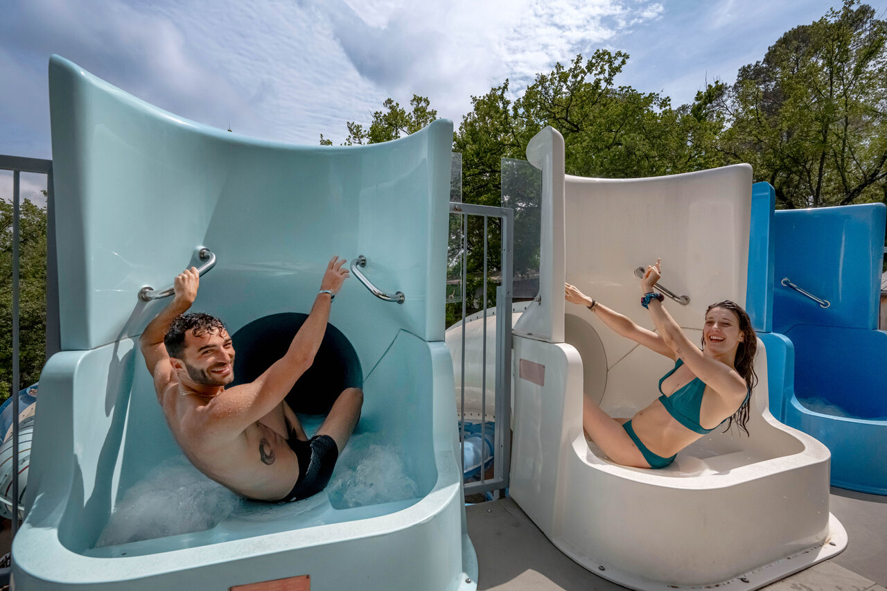 Waterglijbanen, plezier op camping CLICOCHIC Or�e d'Azur in OPIO (06).