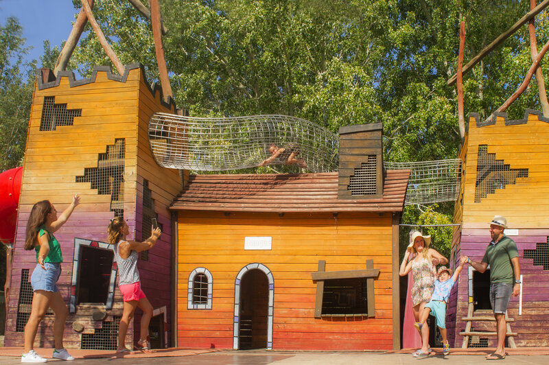 Carabouille Speeltuin - Kinderspeeltuin op camping CAPFUN Paris Roussillon in ARGELES SUR MER (66).