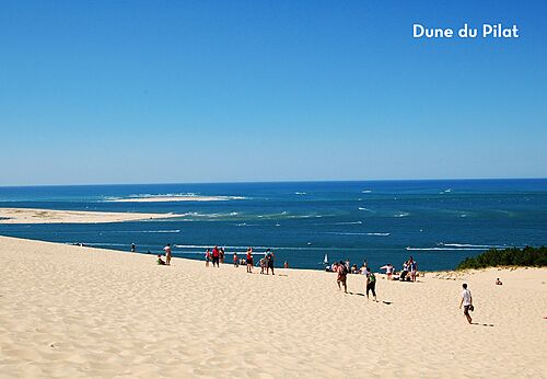Dune du Pilat, enorme zandduin met uitzicht op het Bassin d'Arcachon.