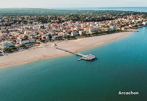 Stad Arcachon, strand en pier, een te bezoeken plaats in Gironde.