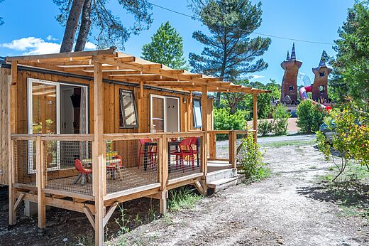 Houten Mobil-home met terras op CAPFUN Pinèdes du Luberon, PERTUIS (84).