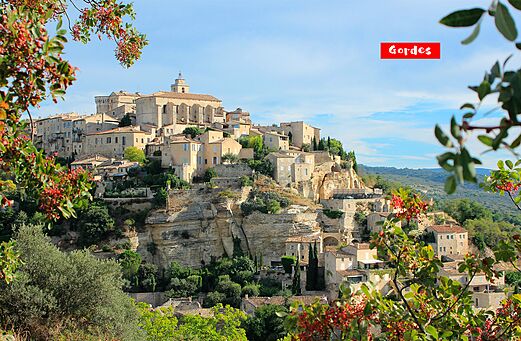 Gordes, een pittoresk heuveldorp in de Luberon, Provence-Alpes-Côte d'Azur.