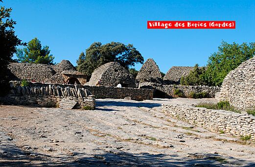 Village des Bories, historische droogstenen site in Gordes, Provence.