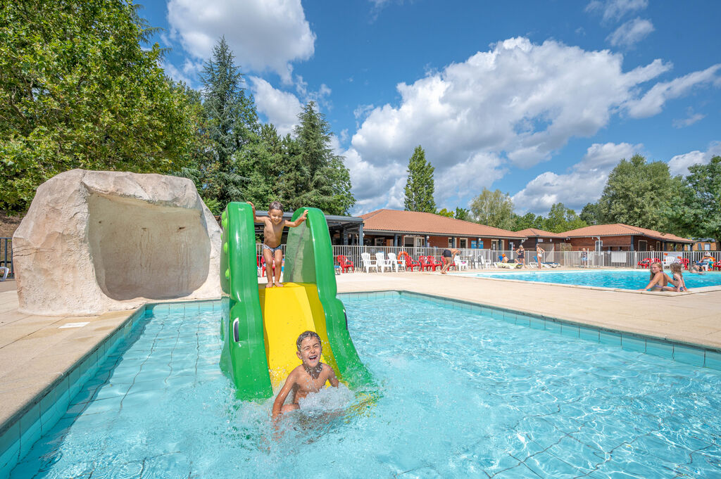 Les Portes du Beaujolais, Campingplatz Rhone Alpes - 14