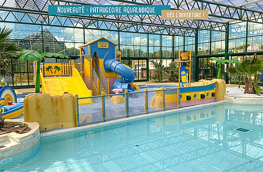 Overdekt waterpark, glijbanen op camping VAGUES OCEANES in Gouaix (77).