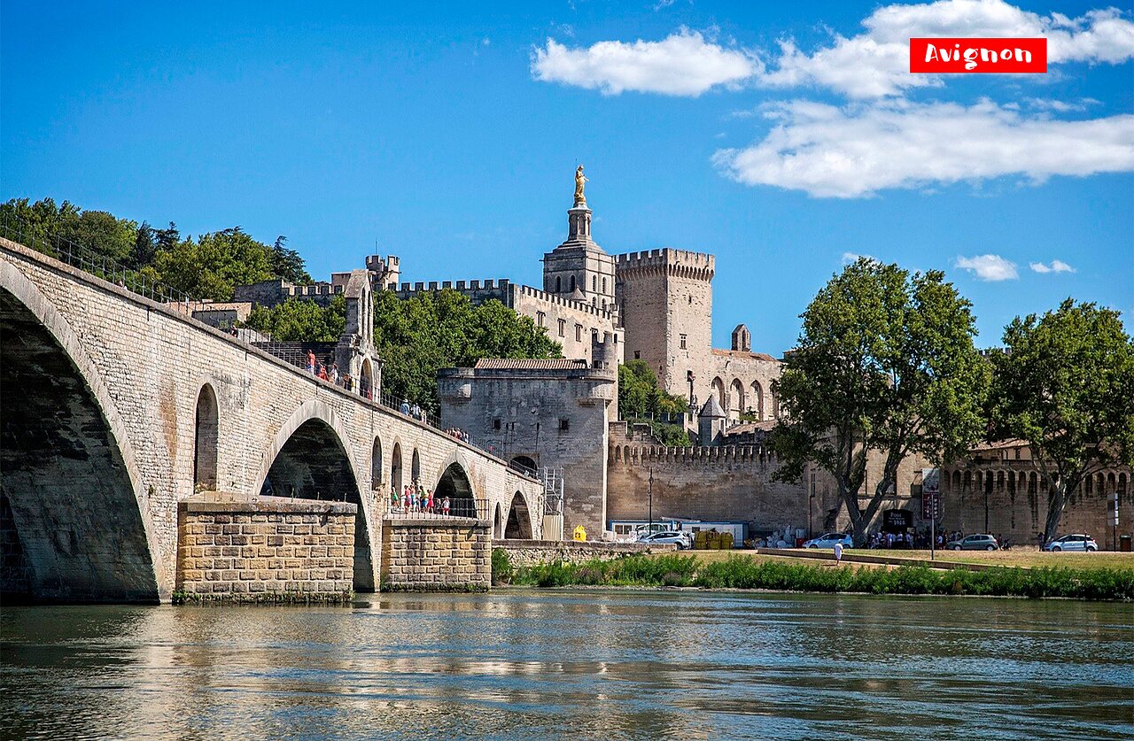 Pont Saint-B�n�zet en Pausenpaleis in Avignon, Provence-Alpes-C�te d'Azur.