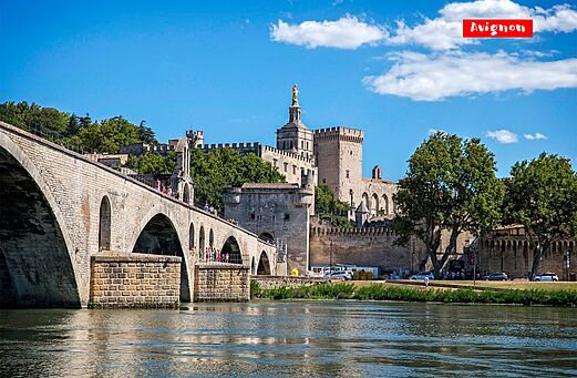 Pont d'Avignon en Pausenpaleis, historische monumenten te bezoeken in de Provence.