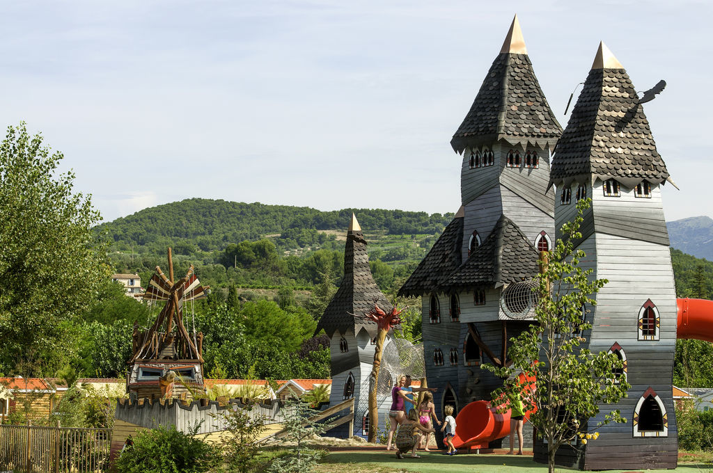 Sagittaire : Maison insolite, Vakantiepark Rhone-Alpen - 9
