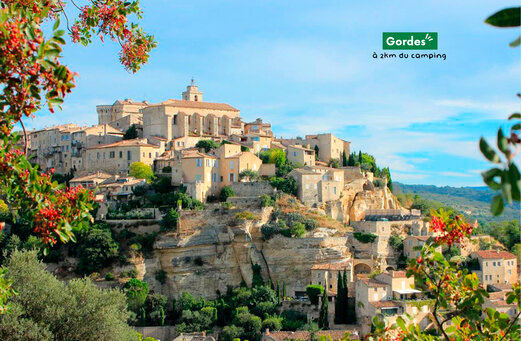 Heuveldorp Gordes in de Provence, een prachtige plek om te bezoeken.
