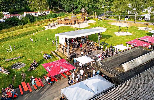 Muzikale animatie, speeltuin, camping CAPFUN Tecklenburg in Tecklenburg-Leeden (49).