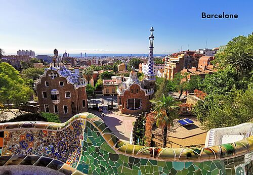 Park Güell van Gaudí in Barcelona, toeristische plek te bezoeken in Catalonië.