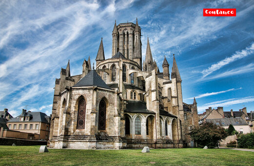 Kathedraal van Coutances, indrukwekkende gotische architectuur in Normandi�.