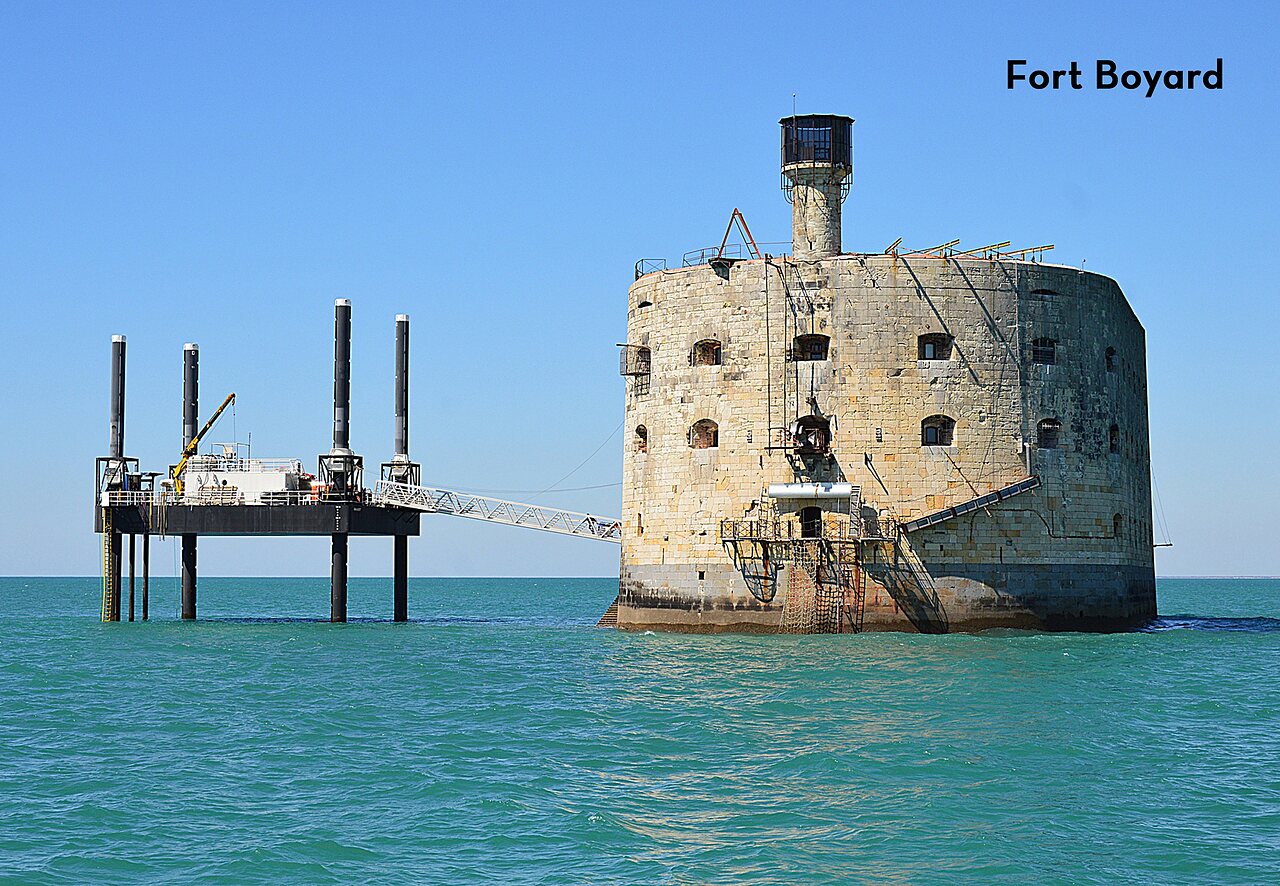 Fort Boyard, beroemd zeefort te bezoeken nabij La Rochelle, Charente-Maritime.